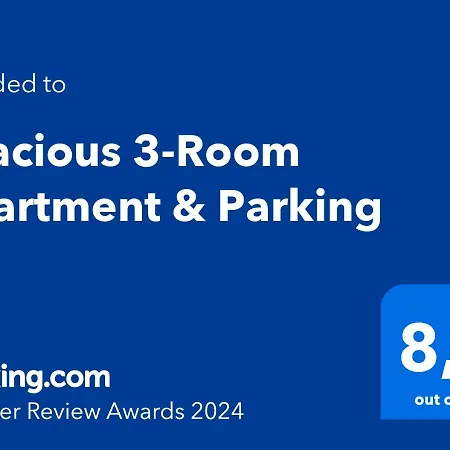 Spacious 3-room & Residential Parking * リガ